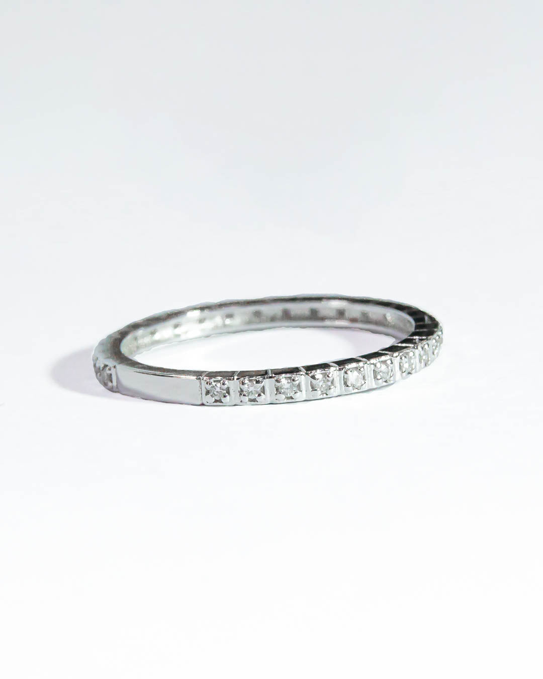 18K White Gold Diamond Eternity Ring