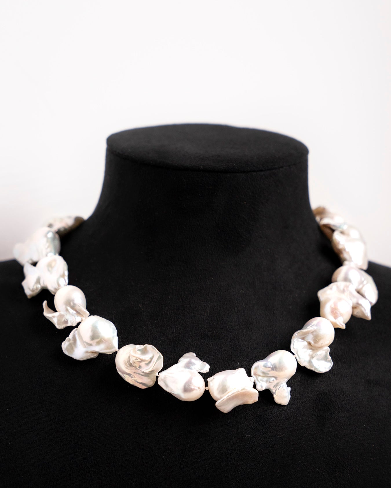 Collier de perles baroques