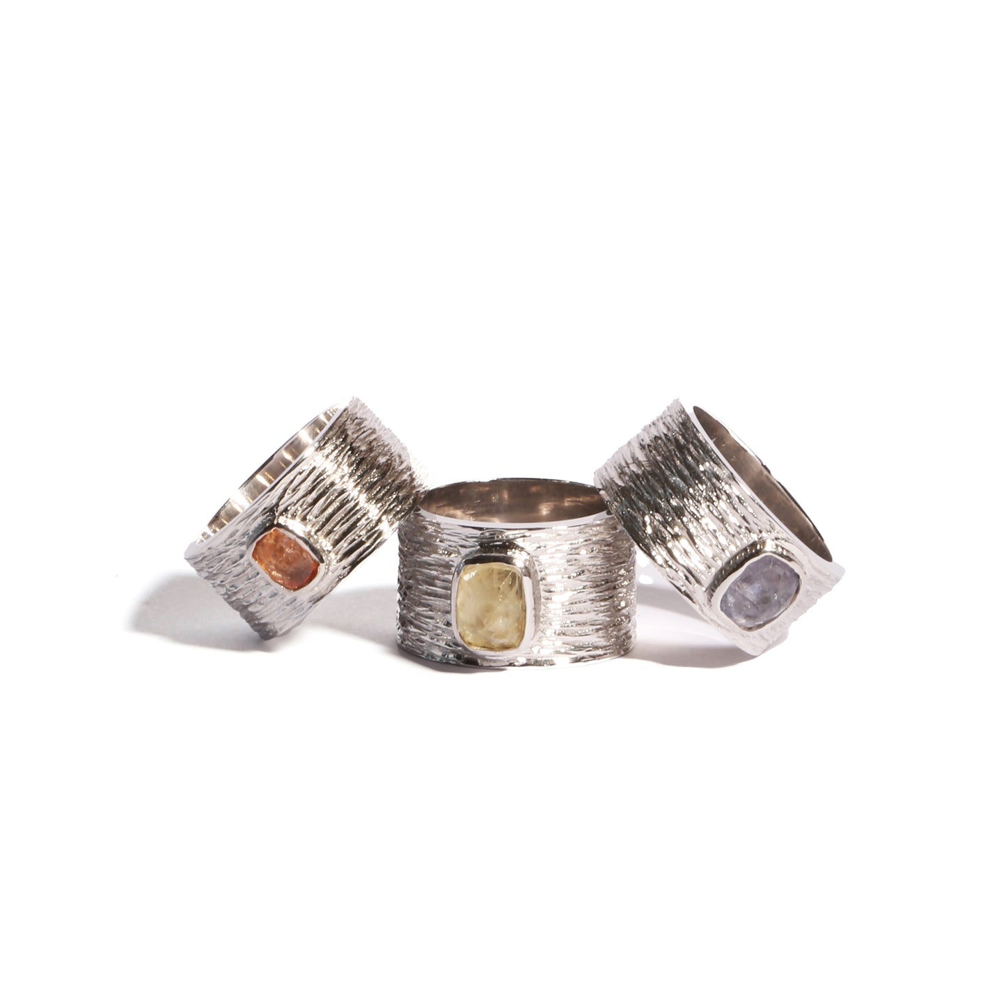 Unique pièces | Bague en Saphir bleu claire