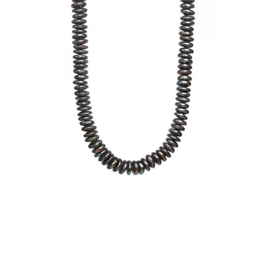 Button-Shaped Pearl Necklace