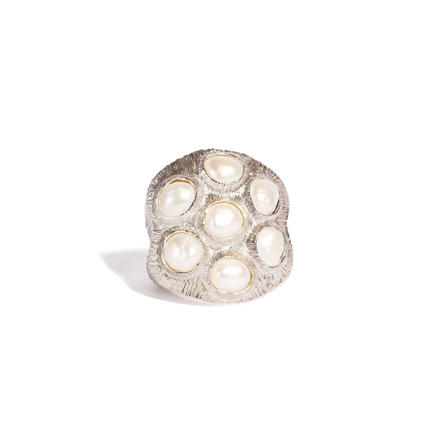 The Tortoise | 7 Pearl Ring