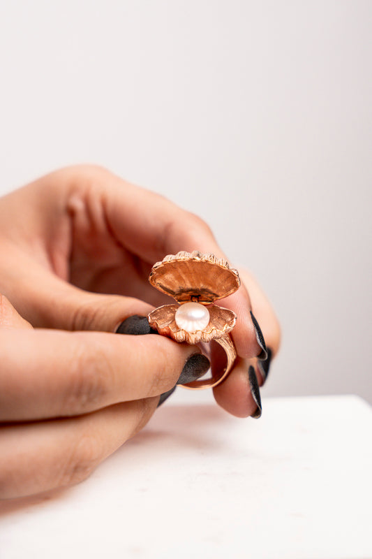 The Iridescent Pearl Ring in Rose Gold