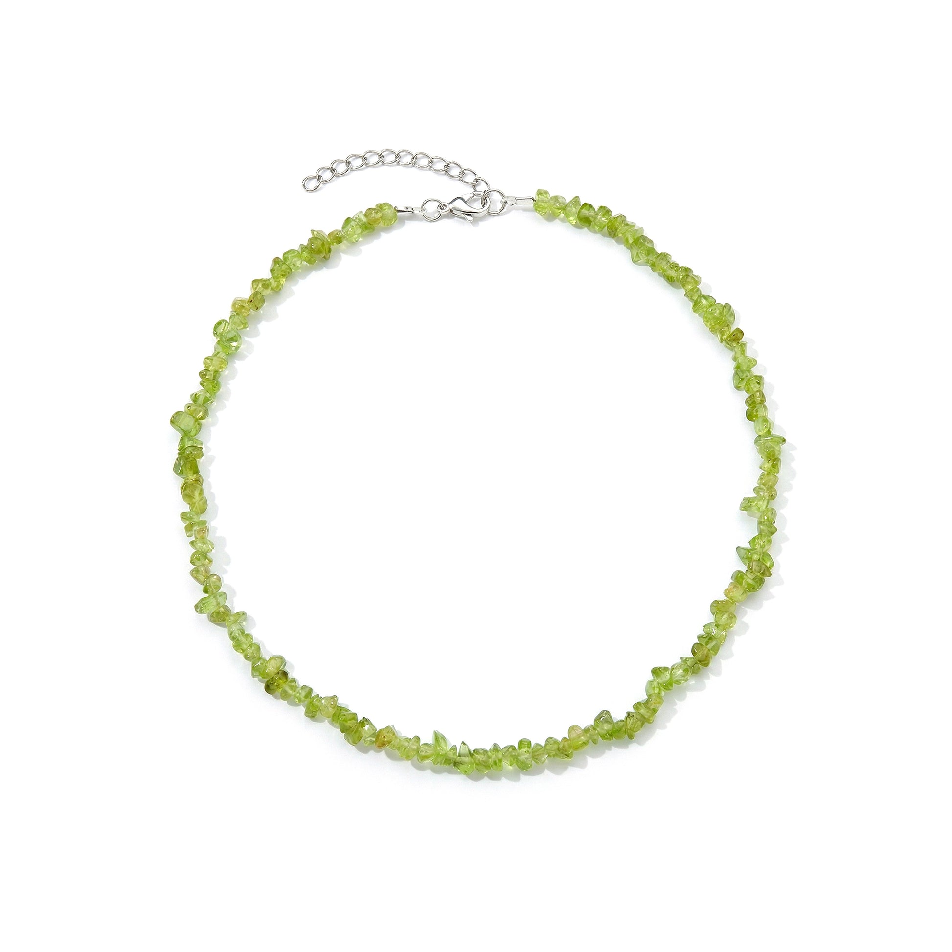 Collar de peridoto en bruto