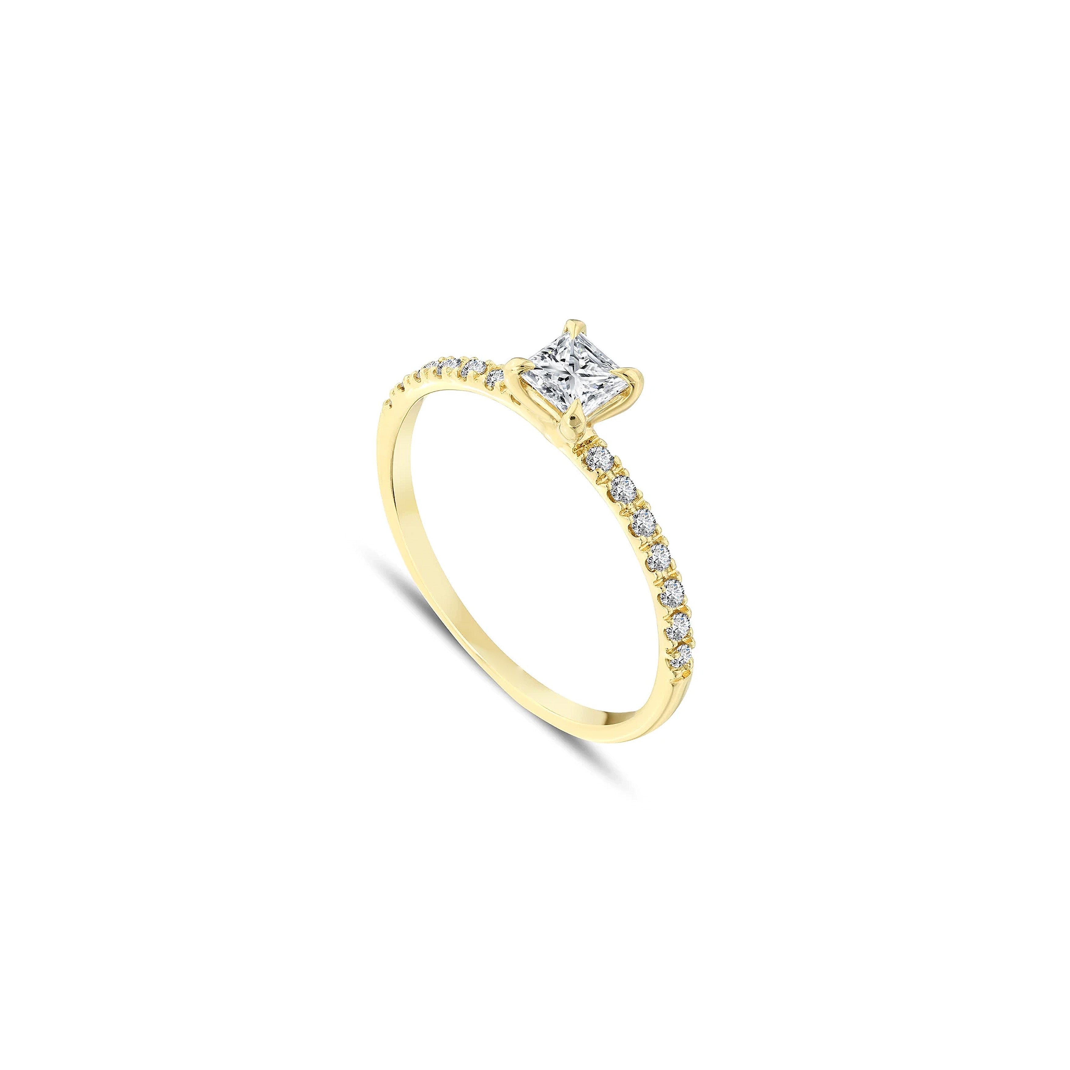 vue de côté bague de fiançailles diamant solitaire princesse 0,43 carat en or jaune