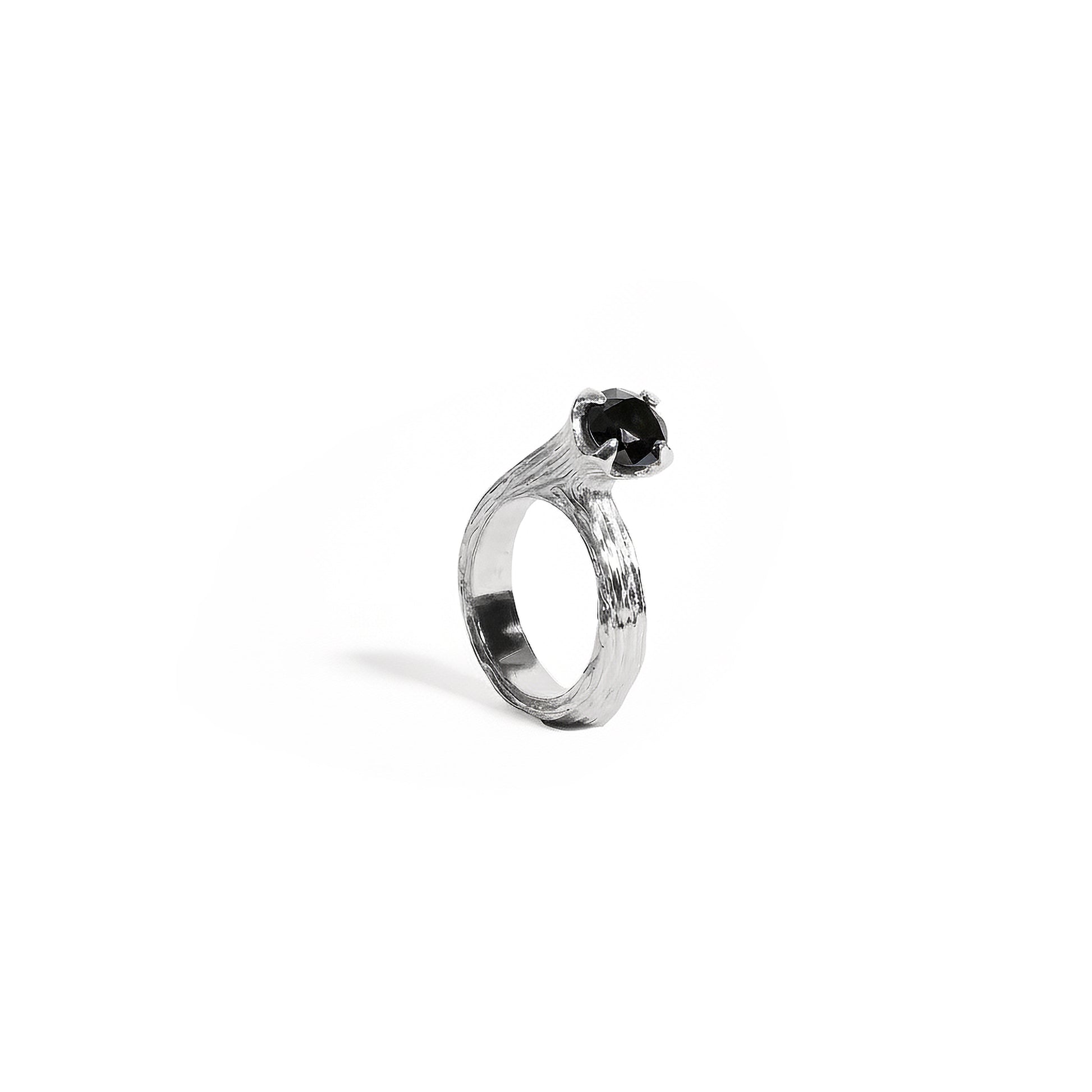 Bague Tulipe diamant noir en or blanc 
