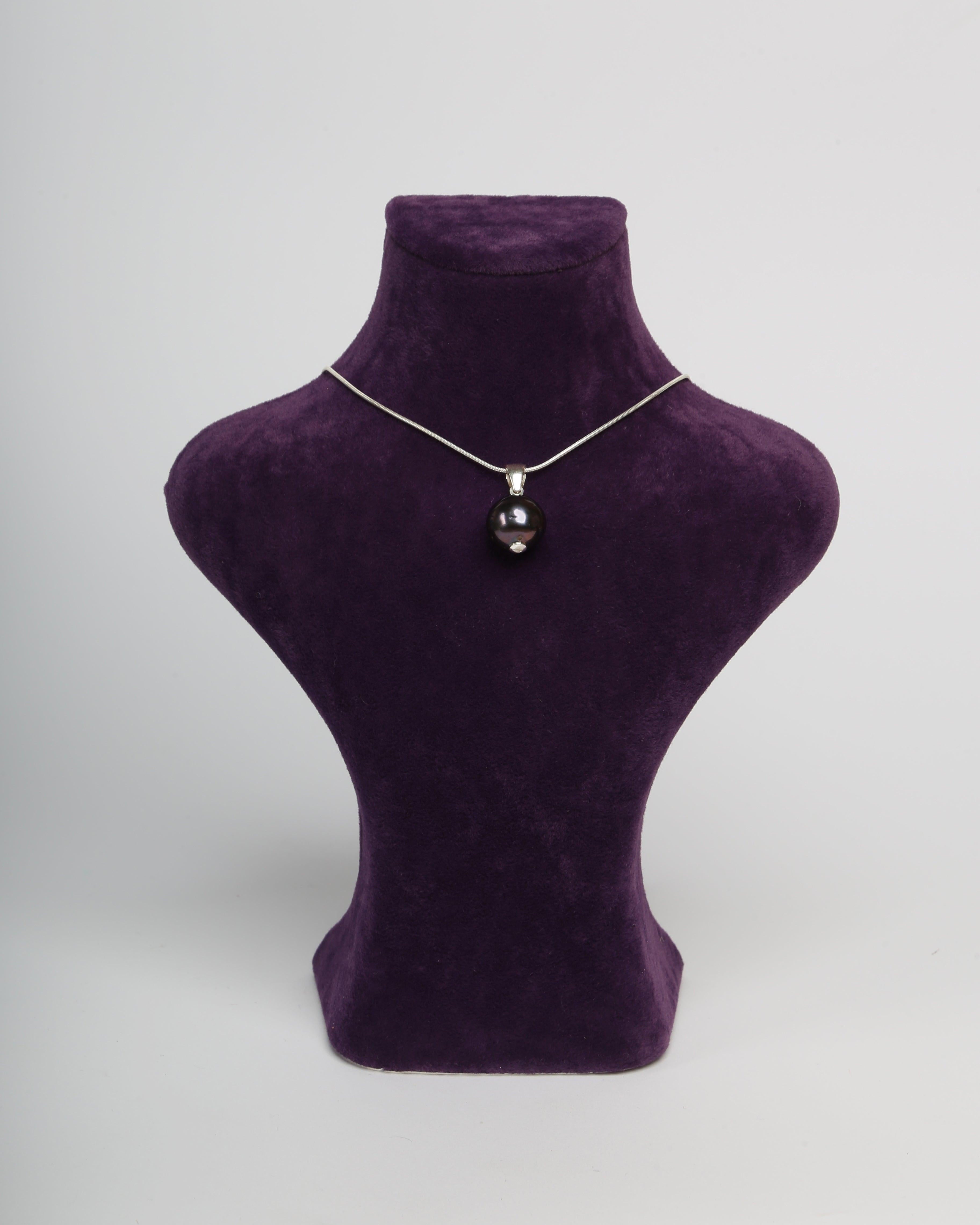 The Black Pearl Pendant - KIELLE OFFICIAL