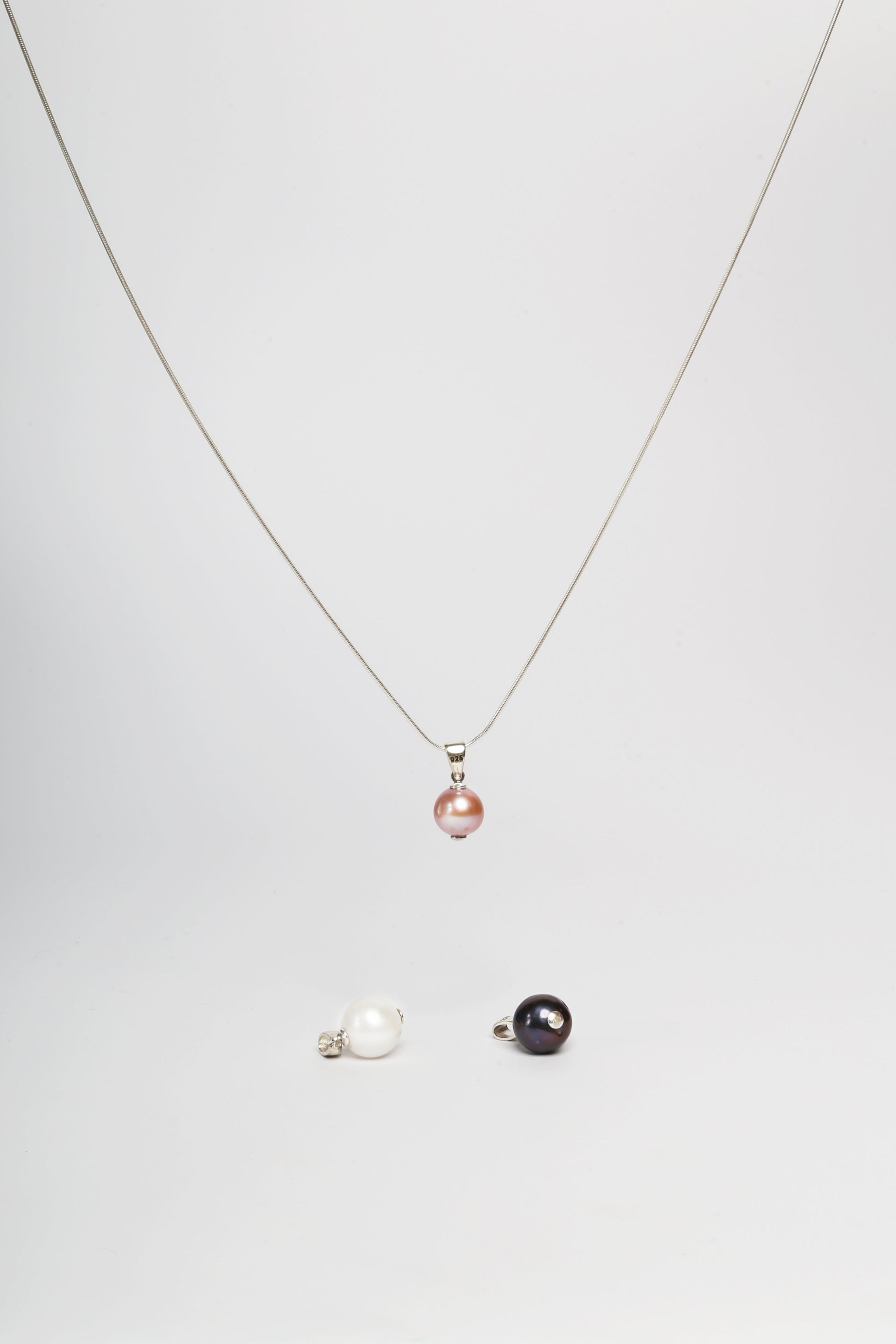 The Pink Pearl Pendant - KIELLE OFFICIAL